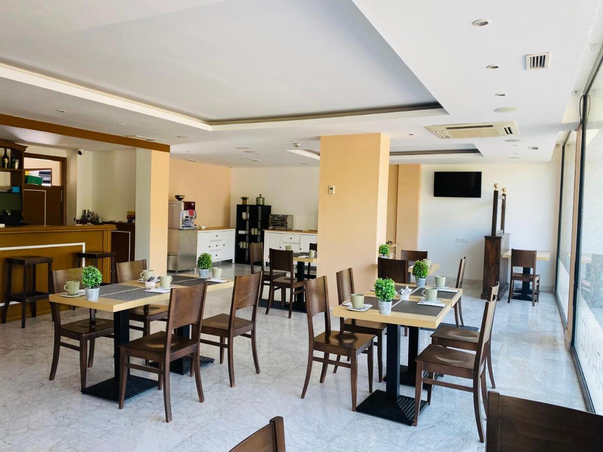 Hotel Equo Aranjuez Eksteriør bilde