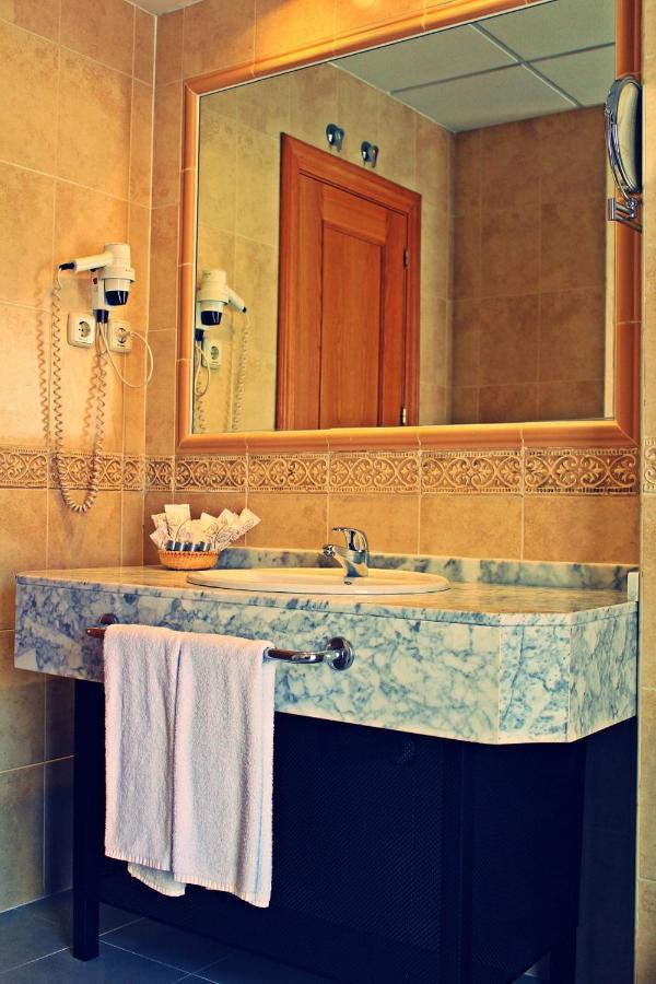 Hotel Equo Aranjuez Eksteriør bilde